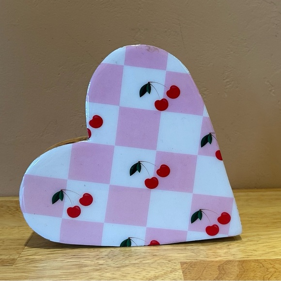 C&C CALIFORNIA Wood Heart Decor. Pink Checkerboard & Red Cherry Accents. NWTS - Picture 6 of 6